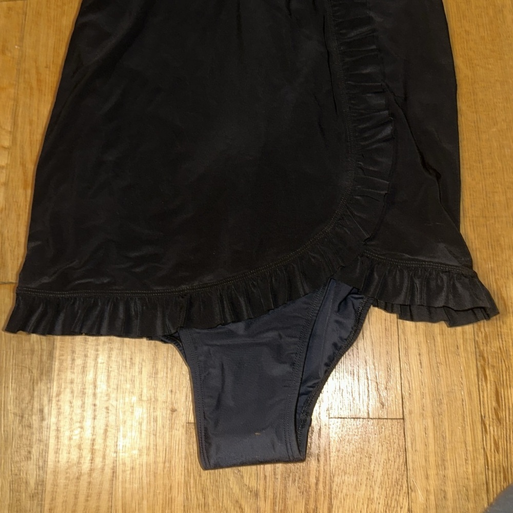 Beyond Control Ruffle One Piece Swimsuit - Picture 5 of 8